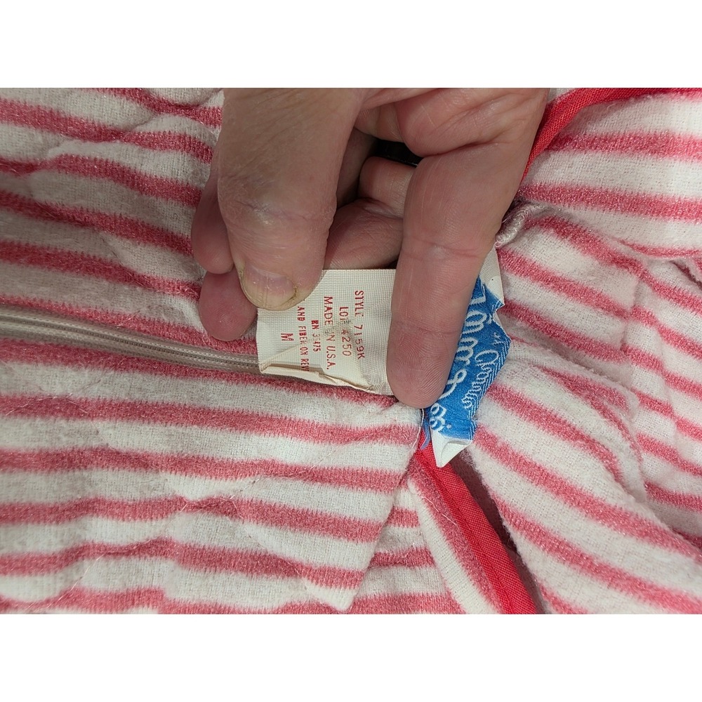 Vintage Lara‎ Dee Quilted Hooded Lounge Robe Red White Stripe Medium Pocket USA - Picture 5 of 12